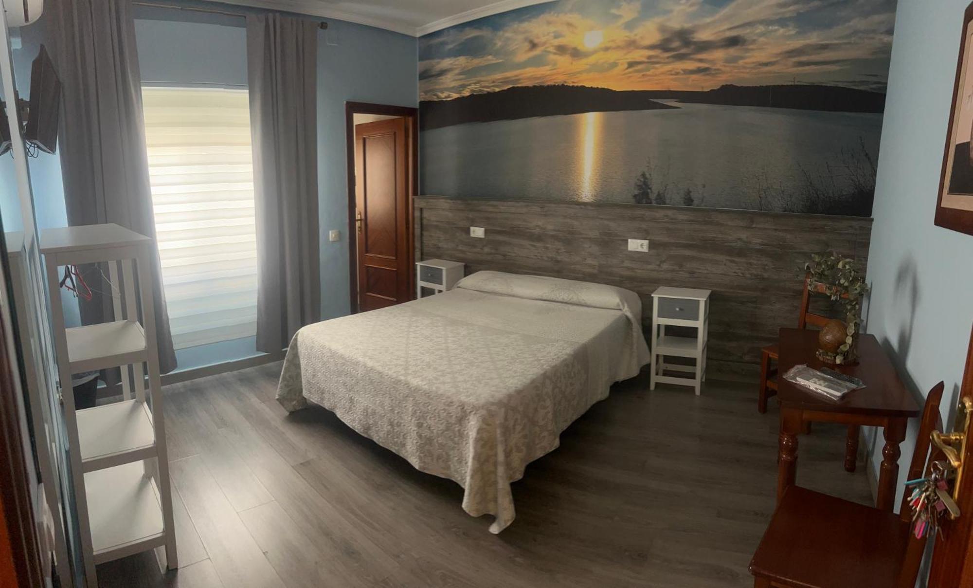 Hostal Imperio โตเมโญโซ ภายนอก รูปภาพ